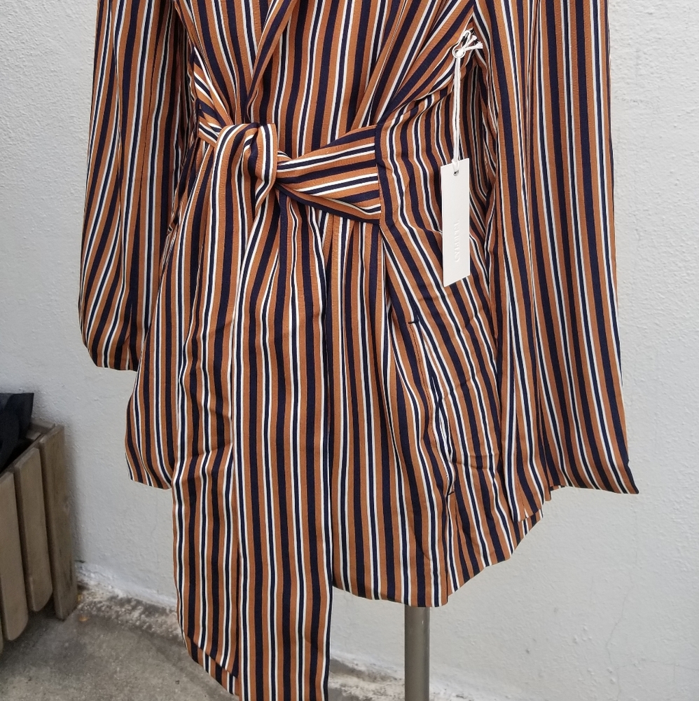 🌷Capulet Striped Blazer - Picture 3 of 7